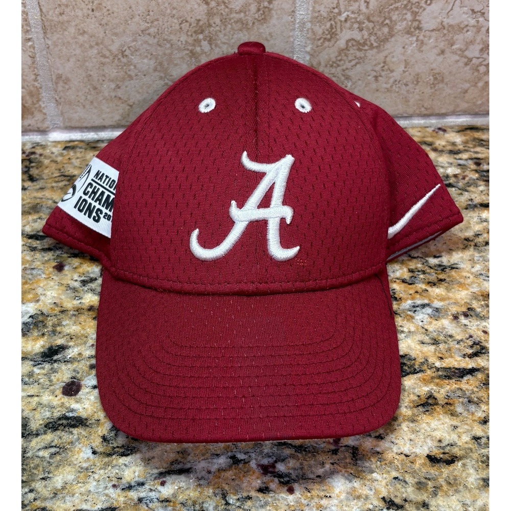 Red Nike Legacy 91 Alabama Crimson Tide Flexfit Hat